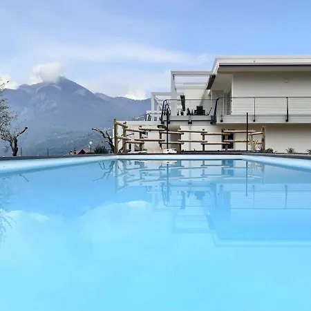 Costa Blu - Pool & Terrace View Apartment Riva di Solto