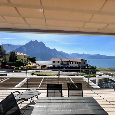 Costa Blu - Pool & Terrace View Apartment